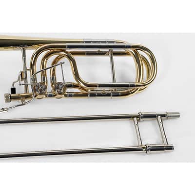 Allora ATBB-450 Vienna Series Bass Trombone Regular Lacquer Yellow Brass Bell image 3