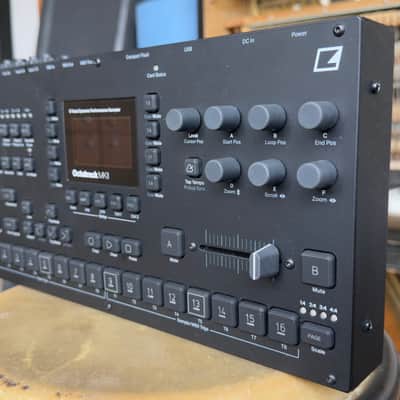 Elektron Octatrack MkII - Dynamic 8-Track Performance Sampler 2020 - Black image 8