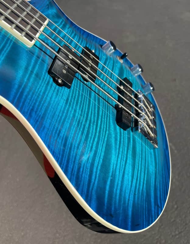 B.C. Rich Custom 2008 - Figured image 1