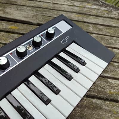Yamaha Reface CP Mini Mobile Keyboard 2015 - Present - Black Bild 4