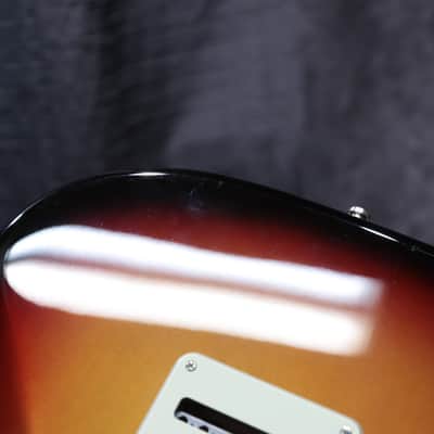 Fender American Ultra Stratocaster HSS Ultraburst El. Guitar w/Case #US22040712 image 17