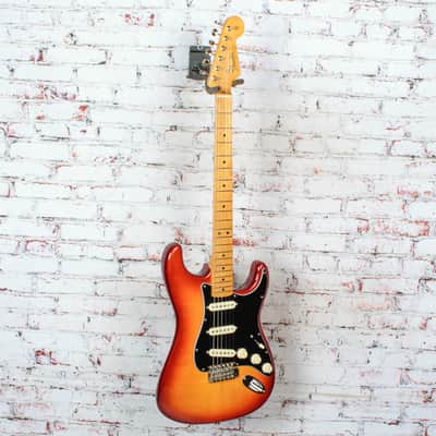 Fender - 2019 Rarities Flame Ash Top Stratocaster Electric Guitar - Plasma Red Burst - with OHSC - x0763 - USED (MMM-110207) image 5