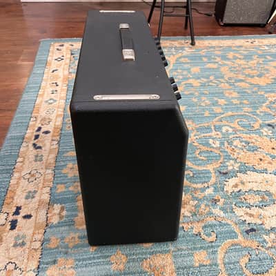 Fender '65 Deluxe Reverb Reissue 22-Watt 1x12" Guitar Combo 1994 - Present - Black image 5