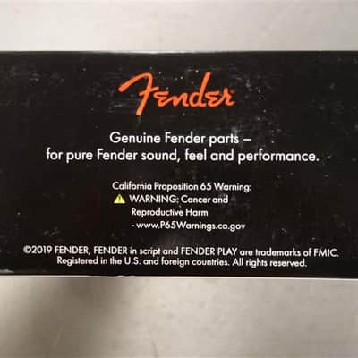 Fender Deluxe Series 2-Point Tremolo Assembly, Chrome image 4