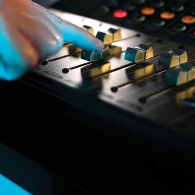 Peavey Aureus 28 Digital Mixer image 5