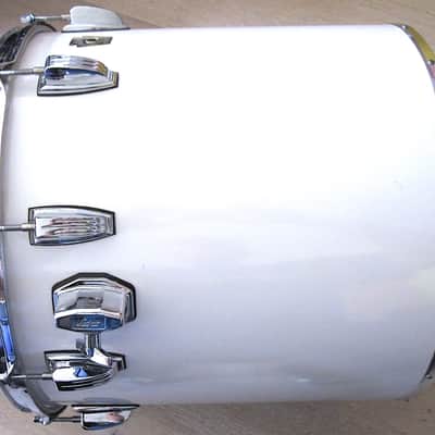 16" x 15" Ludwig Tom Drum image 2