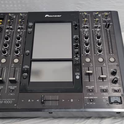 Pioneer SVM-1000 Audio/Video DJ Mixer 2010s - Black image 1