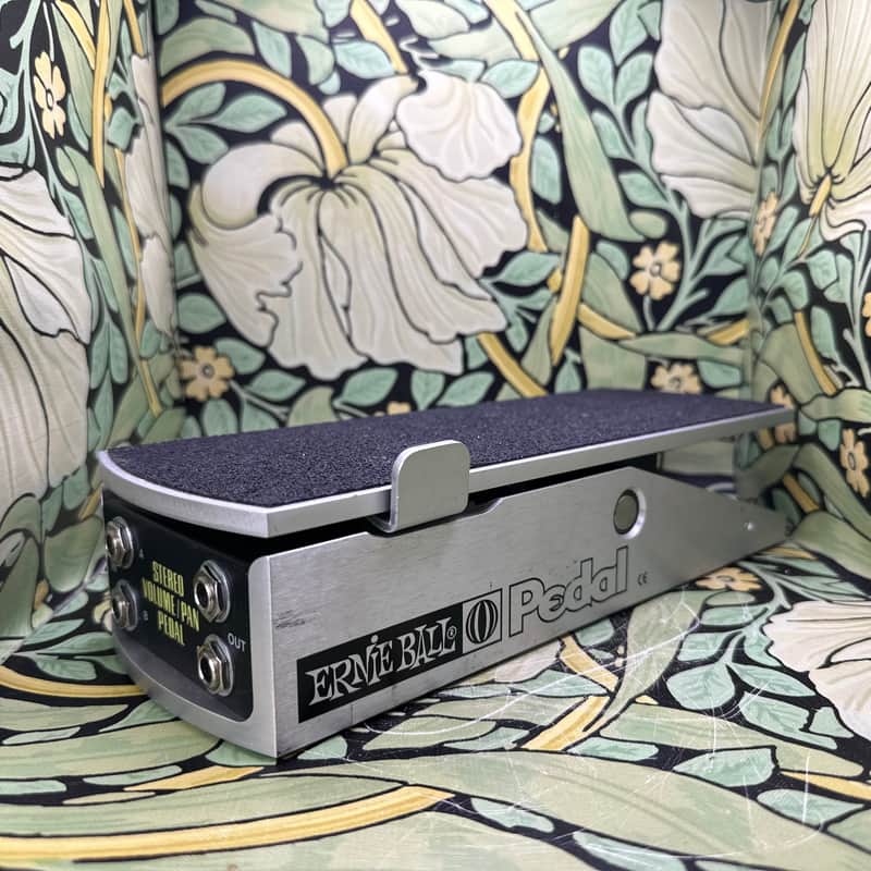 Ernie Ball Stereo Volume/Pan Pedal 500K - Used image 1