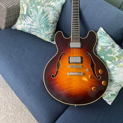 Eastman T186MX semi hollow sunburst with case solid maple top solid mahogany b&s image 6