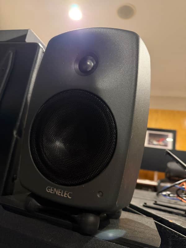 Genelec 8330A SAM 5" Powered Nearfield Studio Monitor (Single) 2016 - 2021 - Gray image 1