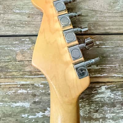 2008 Fender Standard Stratocaster MIM HSS - Midnight Wine image 16