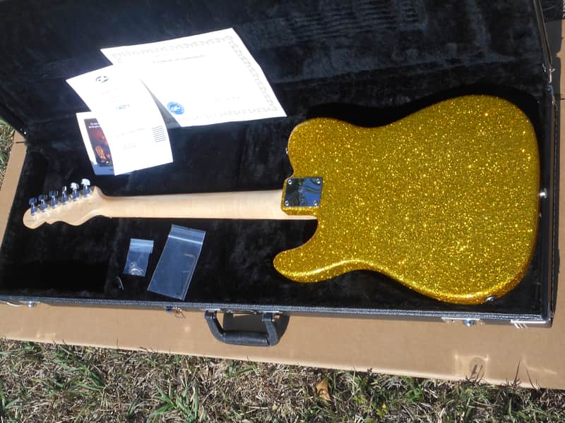 Stunning G&L ASAT Z3 Gold Metal Flake Sparkle With Certificate