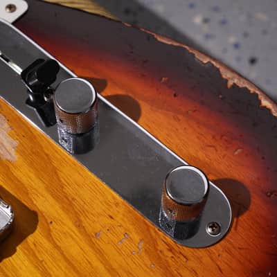 Fender Custom Shop 1958 telecaster LTD Heavy Relic Chocolate 3 Tonesunburst image 12