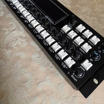 Sequentix Cirklon V1 Sequencer CV-i/o image 1