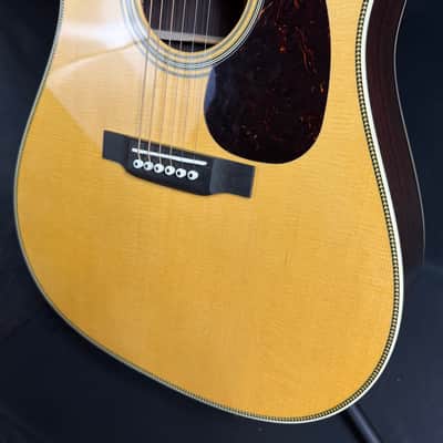 Martin D-28 Billy Strings Dreadnought Acoustic Guitar Vintage Natural Finish w/ Case image 8