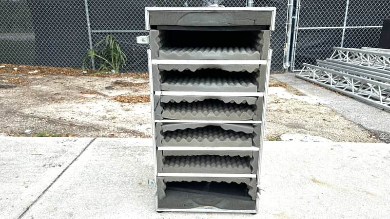 Calzone Cases 15" 6 Slot Monitor Case On Wheels #5001 (One)THS image 1