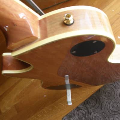 Song Chung LP style, bound body and neck, rare MIC image 10