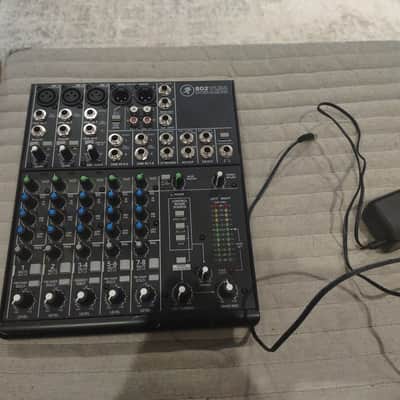 Mackie 802VLZ4 8-Channel Mic / Line Mixer | Reverb Canada