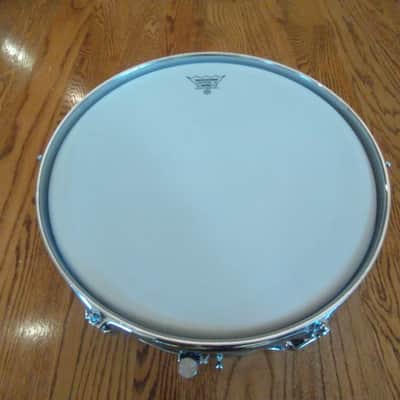 Ludwig Rare vintage 1962 jazz combo snare drum silver sparkle brass hoops mint condition! image 9