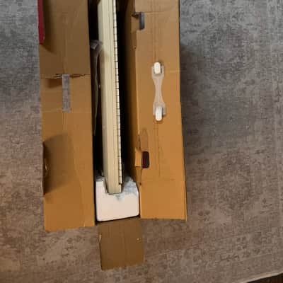 Casio MT-65 Casiotone 49-Key Synthesizer 1980s - White image 3