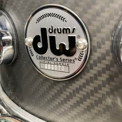 DW - 14x5.5" DRVF6514SVN, Carbon Fiber Snare Drum with Black Nickel Hardware, 2020's image 7