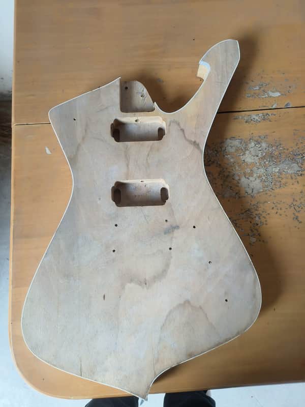 Basswood Iceman Style Guitar Basswood Body image 1