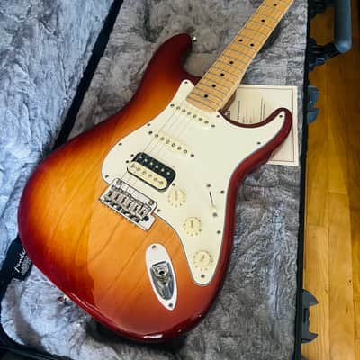 Fender American Professional Stratocaster HSS Shawbucker with Maple Fretboard 2017 - 2019 - Sienna Sunburst image 7