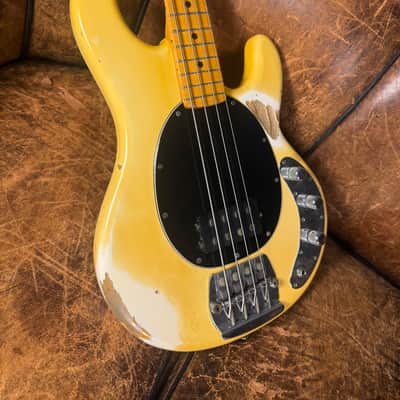 Music Man Stingray Bass 1978 - Blonde - OHSC image 9