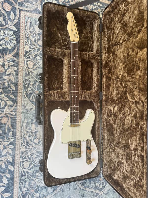 Warmoth/MJT Telecaster 2026 - Relic Nitro Faded Shell Pink image 1