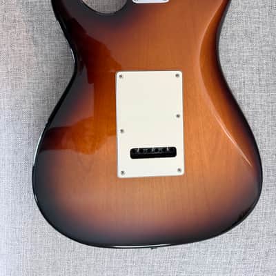 Grosh Guitars Retro Classic Standard 2012 - Two Tone Burst image 2