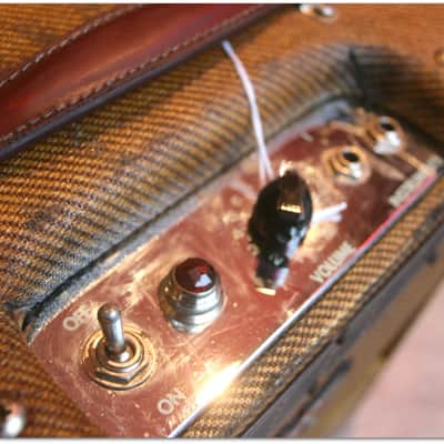 Fender "Custom Shop Master Built 1957 Champ 1x10 Relic Tweed "Auto Shop Jam" (Serial #AB040607) image 18