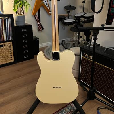Fender Standard Telecaster + Gig Bag image 8