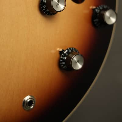 2024 Gibson ES-335 Vintage Burst MINT/unplayed!!! image 6