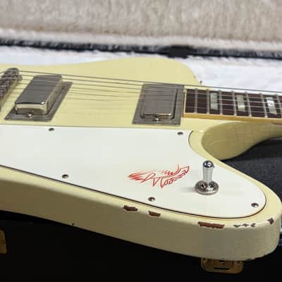 Like new!!!   Gibson Custom 1964 Firebird V Johnny Winter 2021 Polaris White - 125 of 125 image 10