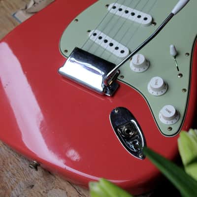FENDER "Custom Shop Limited Edition 60’s Stratocaster Relic Journeyman Aged Tahitian Coral" HARDCASE, PAPERS, 3, 6 KG image 11