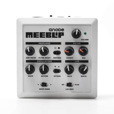 Meeblip Anode Synthesizer