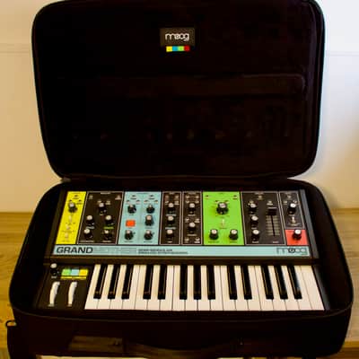 Moog Grandmother 32-Key Semi-Modular Analog Synthesizer 2018 - Present - Black / Multi-Colored Panel image 18