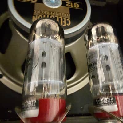 Peavey 60w Tube Convo 2019 - Celestion V30 and Pedal image 4