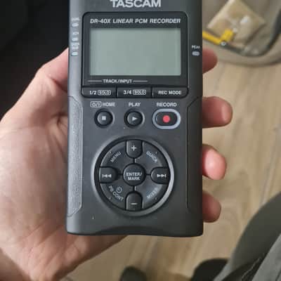 Immagine TASCAM DR-40X 4-Channel Portable Digital Recorder 2019 - 2020 - Black - 1