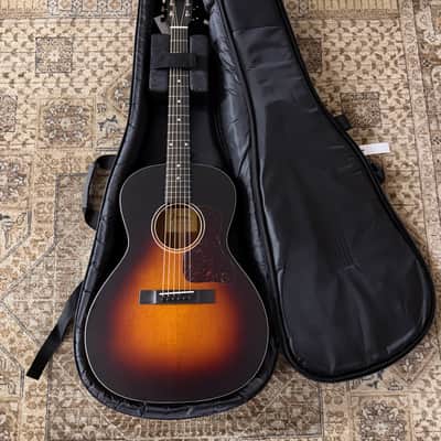 Eastman E1OOSS-SB Slope Shoulder OO-Style Acoustic Guitar w/ Gig Bag & Free Pro Setup image 15