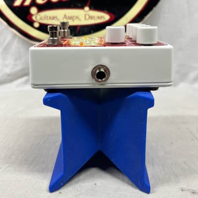 Electro-Harmonix Blurst Modulated Filter Pedal with Power Supply + Box image 4