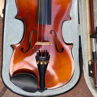 Antonius Stradivarius Cremonensis Faciebat Anno 1713 made in Czechoslovakia Violin burst image 2