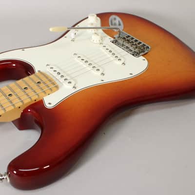 2010 Fender Standard Stratocaster Sienna Burst w/OHSC image 8