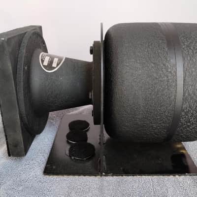 Pair of JBL 2441 drivers with JBL H93 horns, 16 ohm speakers - 1980's image 3