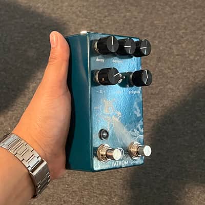 Walrus Audio Fathom Multi-Function Reverb 2018 - Present - Blue image 3
