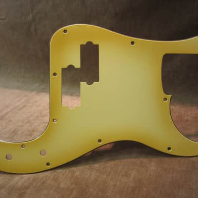2015 Fender P-Bass 70's Antigua Custom Shop Relic Aged Pickguard Free US Shipping! image 1