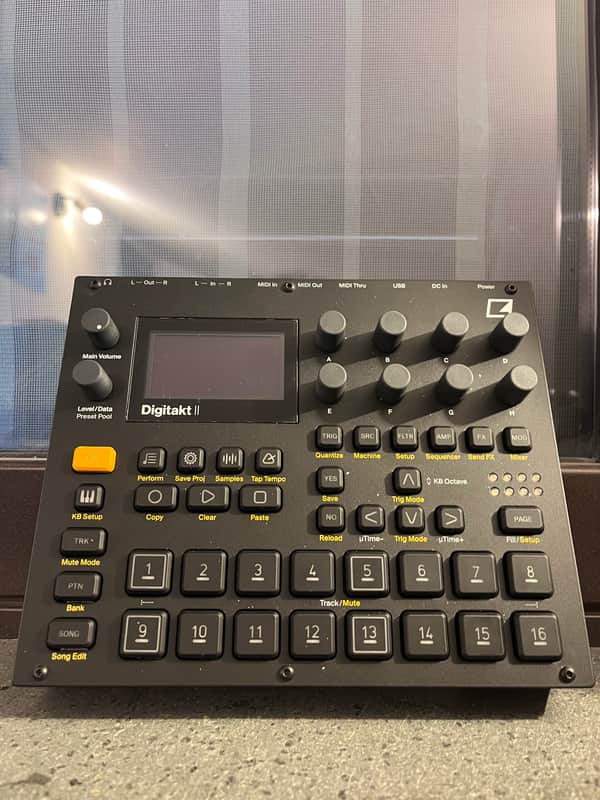 Elektron Digitakt 2 + Decksaver (1 year warranty) image 1