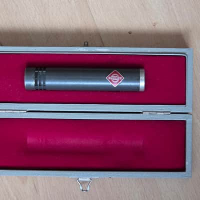 Neumann KM 84 Small Diaphragm Cardioid Condenser Microphone 1966 - 1992 - Nickel image 6