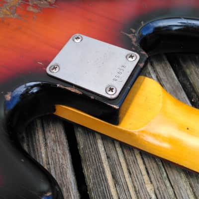 Relic  PBass 3 Tone Sunburst (Body checking!) imagen 12