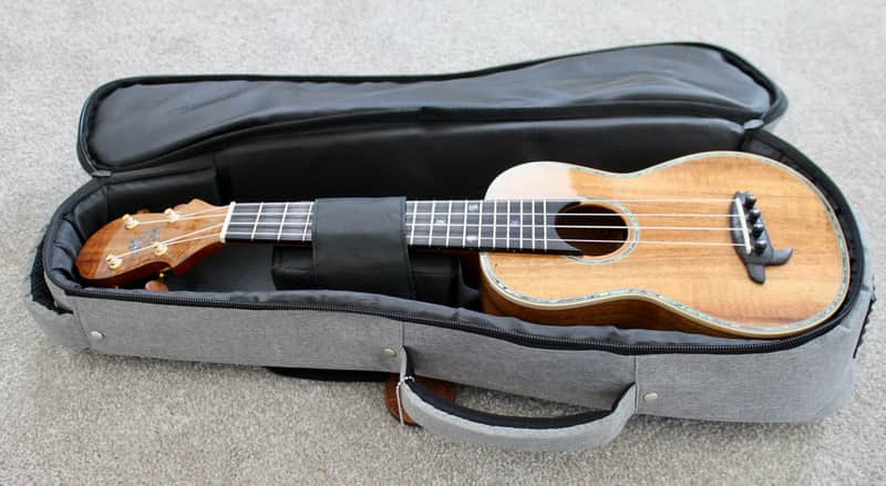 Big Island Ukulele Co. Solid Koa Deluxe Soprano Abalone Inlay KX-SPG W/ Carrying Case image 1